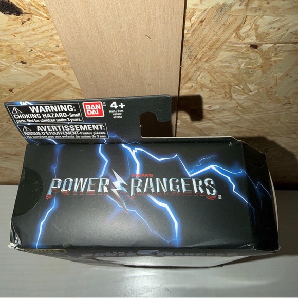 Saban's Power Rangers Blue Ranger Action Figure - Limited Edition - Picture 3 of 9